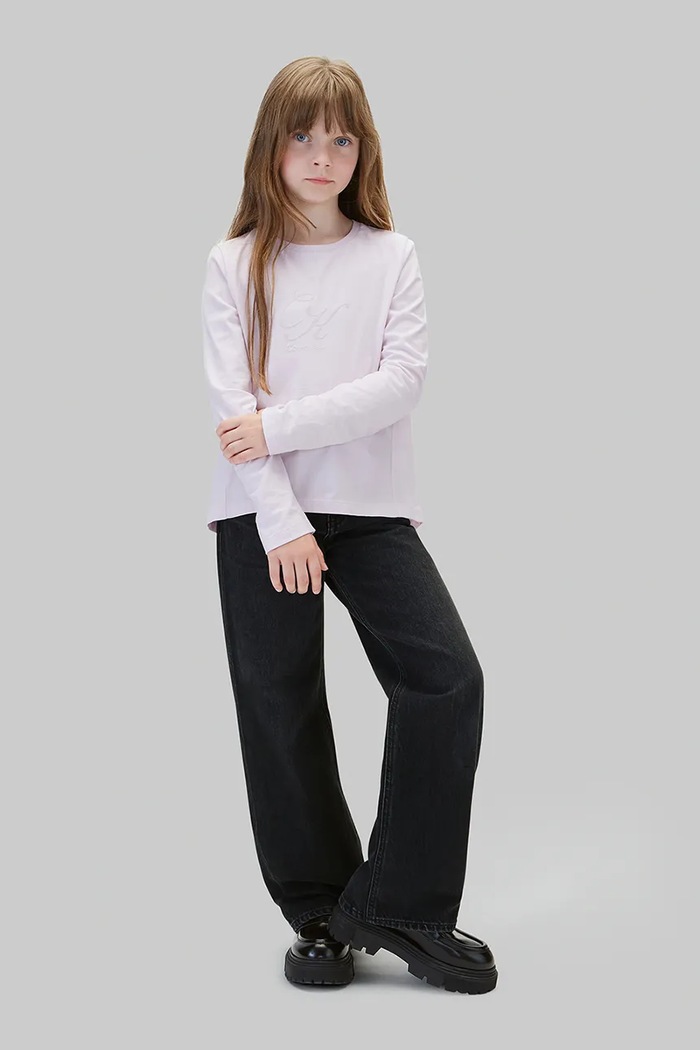 Longsleeve dziecięcy bawełniany Calvin Klein Jeans fioletowy LVCKFJA15G.104.116.9BY2