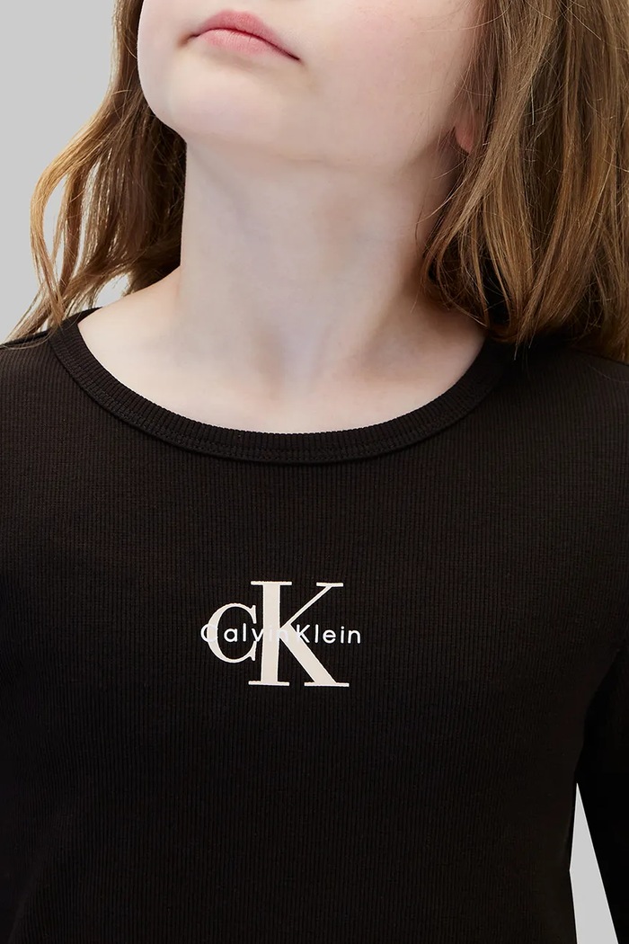 Longsleeve dziecięcy bawełniany z elastanem Calvin Klein Jeans czarny LVCKFJB06G.128.170.9BY2