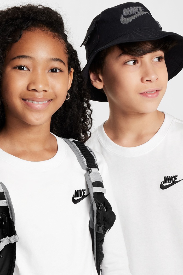Longsleeve dziecięcy bawełniany Nike Sportswear Nike FZ4946 biały