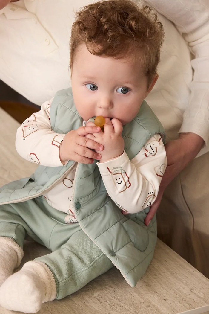 Mayoral Newborn блуза с дълги ръкави за бебе с памук бежов 2084.2A.Newborn.9BY2