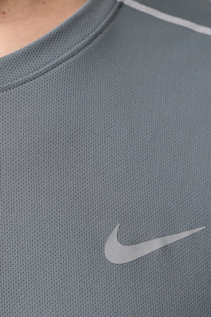 Longsleeve treningowy męski Miler Dri-FIT Nike szary IF2086.084