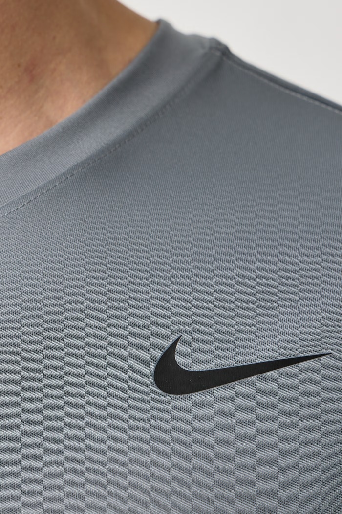 Longsleeve treningowy męski Dri-FIT Nike szary IO1427.084