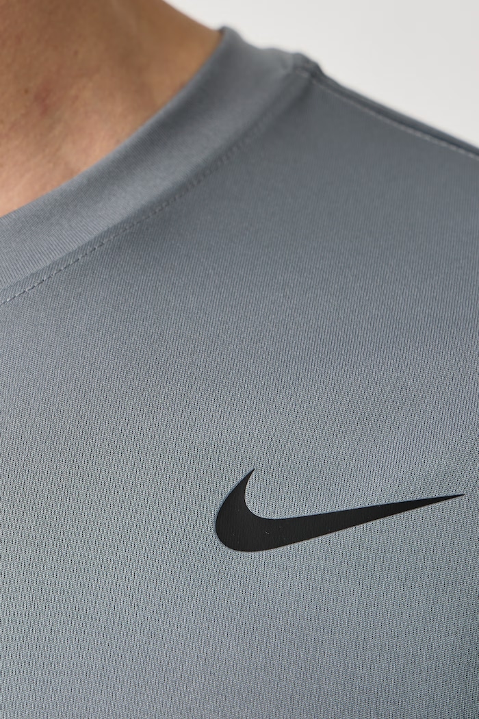 Longsleeve treningowy męski Dri-FIT Nike szary IO1427.084