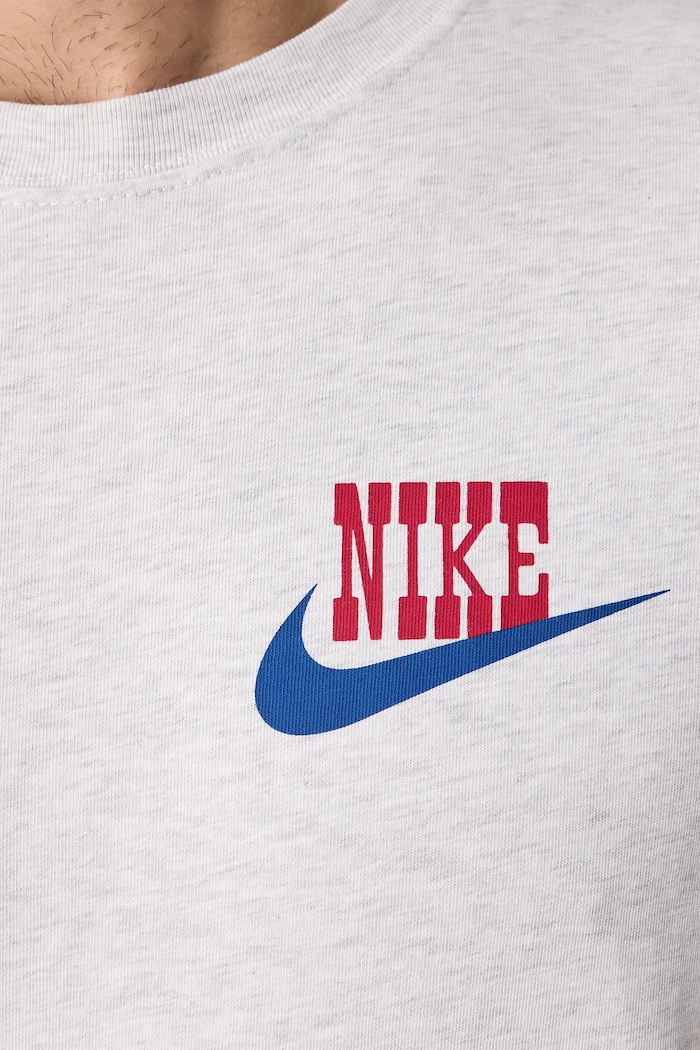 T-shirt męski bawełniany Nike Sportswear szary IM5662.051