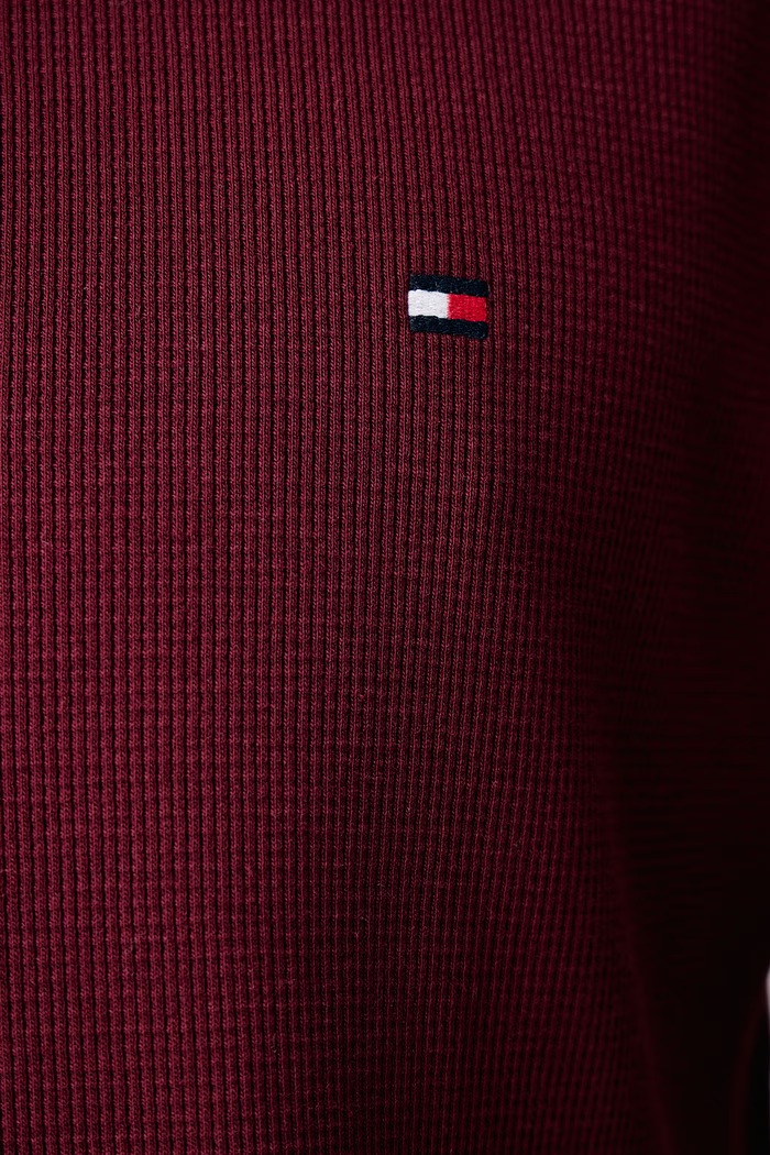Longsleeve męski bawełniany z elastanem Tommy Hilfiger bordowy MW0MW44651