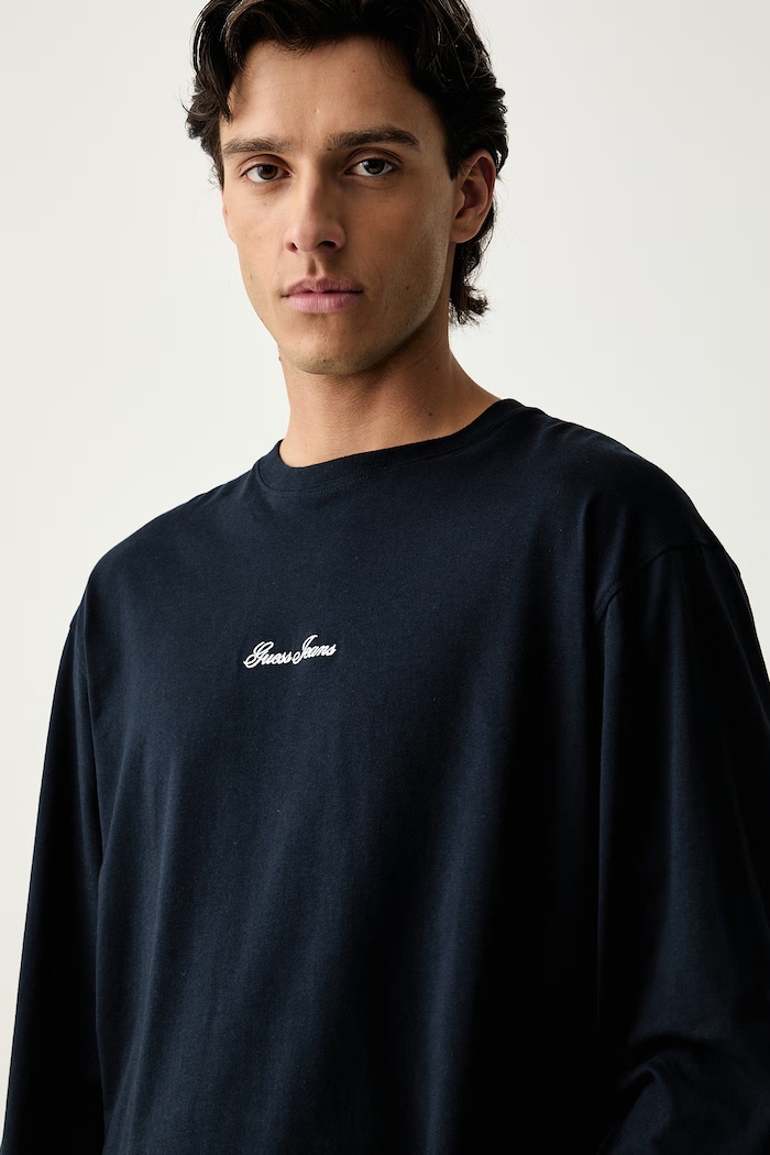 Guess Jeans tričko s dlouhým rukávem pánské bavlněné námořnická modř M6YI30.K4181