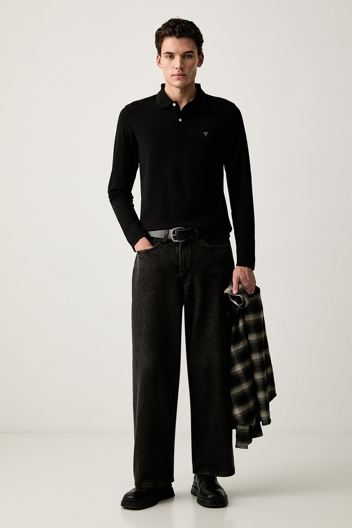 Guess лонгслив для мужчин из хлопка с эластаном M6YP36.K4395 чёрный AW26