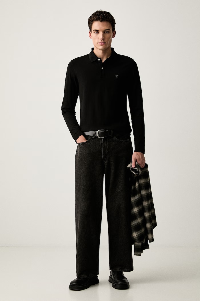 Guess лонгслив для мужчин из хлопка с эластаном M6YP36.K4395 чёрный AW26