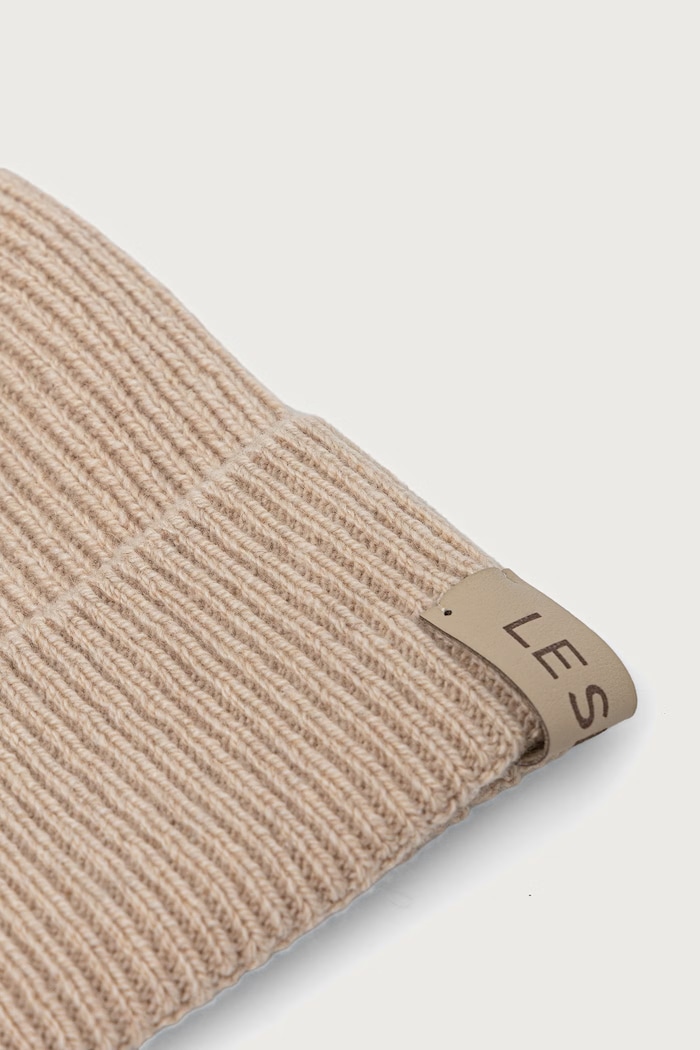 LE SH KA headwear LE SH KA čiapka beanie dámska vlnená Beige Cashnere Hat BeigeCashnereHat béžová AW26