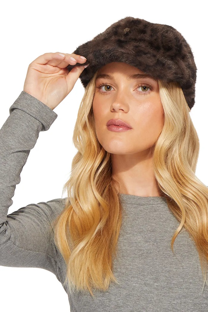 Kaszkiet damski KENSINGTON Kurt Geiger London brązowy 6228030999
