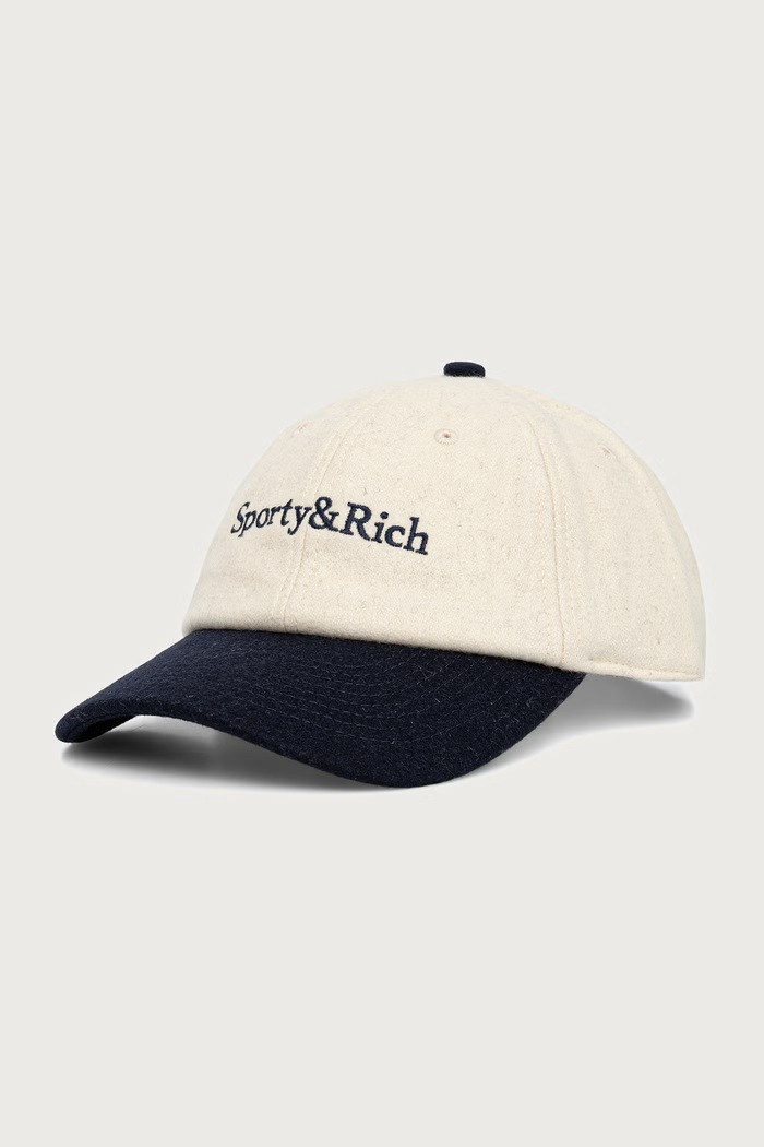 Sporty & Rich Serif Logo czapka z daszkiem z wełną damska beżowy AC08085300WH114