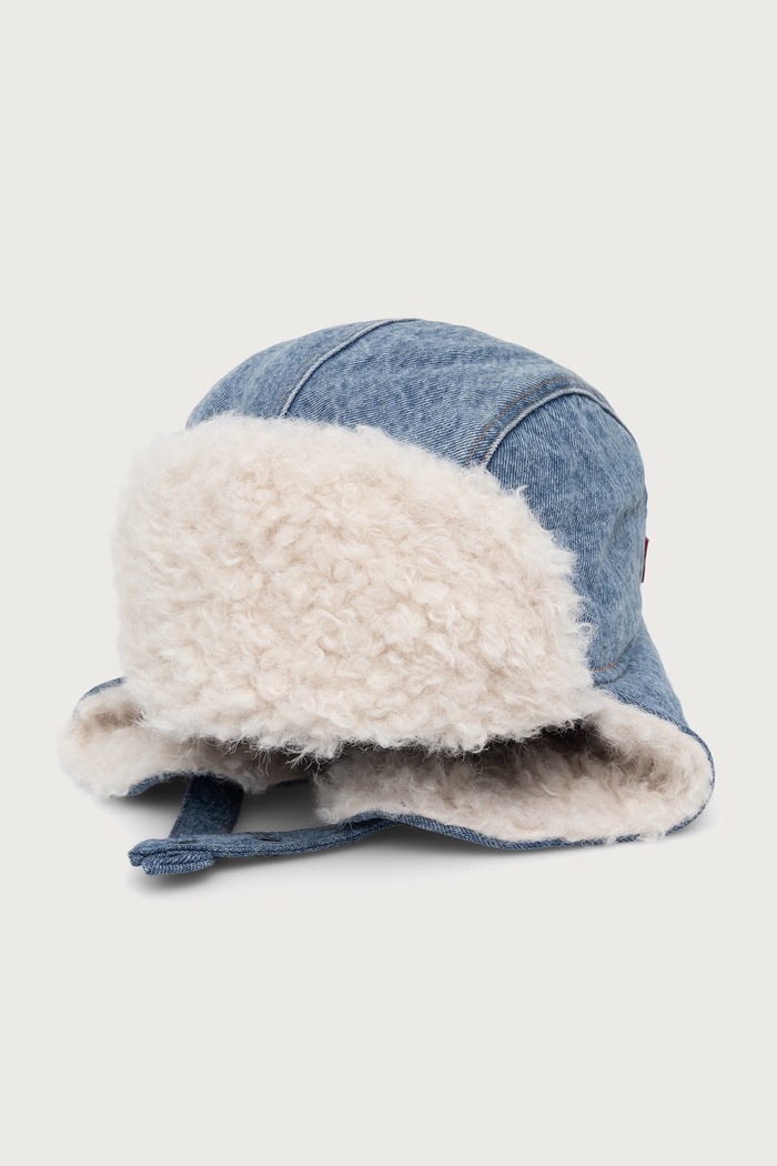 Levi's Czapka damska COZY TRAPPER niebieski 007ZH