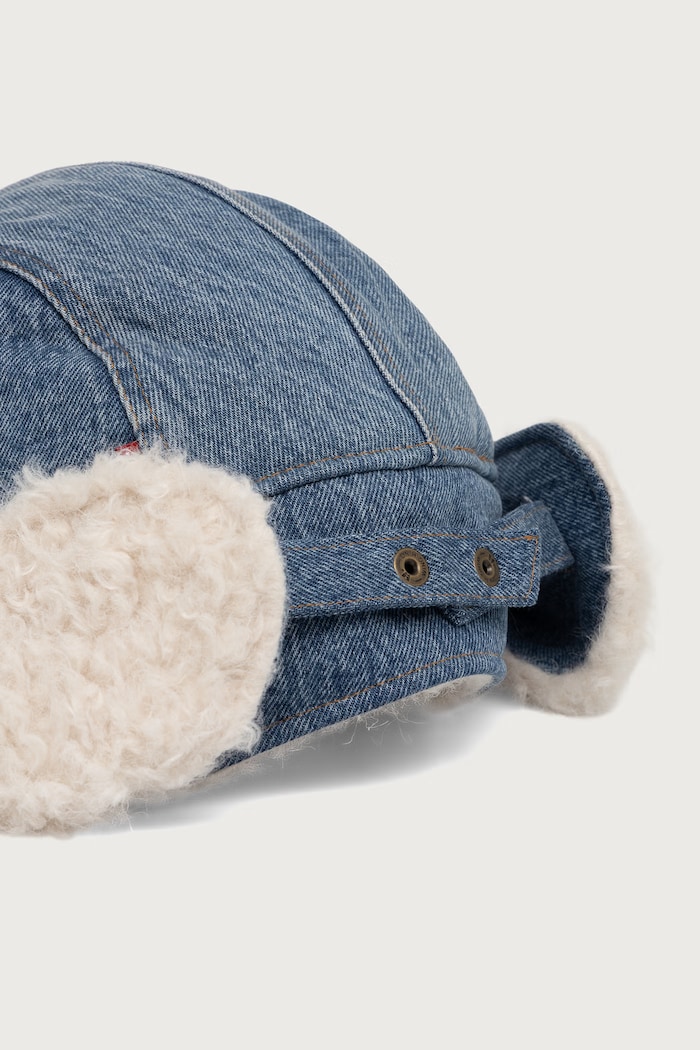 Czapka damska COZY TRAPPER Levi's 007ZH niebieski