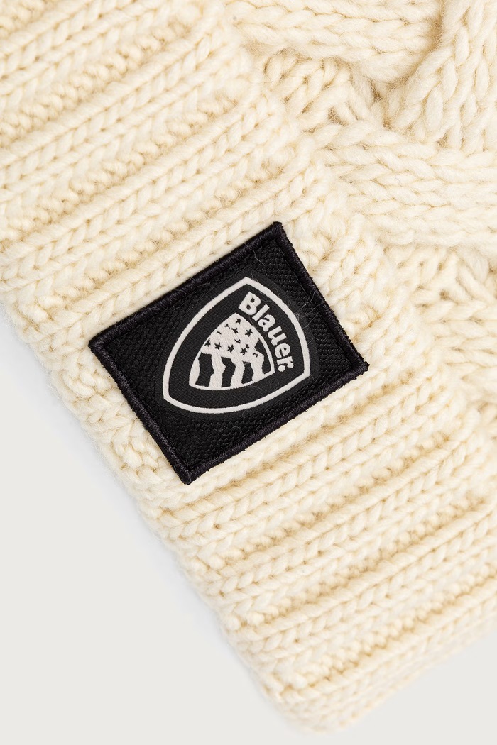Blauer Czapka damska z dodatkiem wełny BLDA05564 beżowy AW26