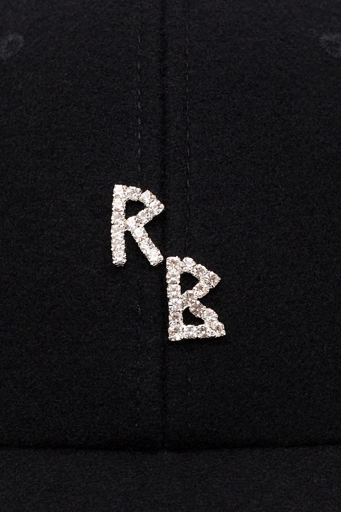 Czapka z daszkiem damska wełniana Crystal-embroidered Baseball Cap RUSLAN BAGINSKIY BSB033.W.DMD czarny