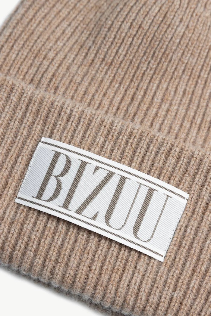 Czapka beanie damska wełniana MOYE BIZUU MOYE.BEZOWY beżowy