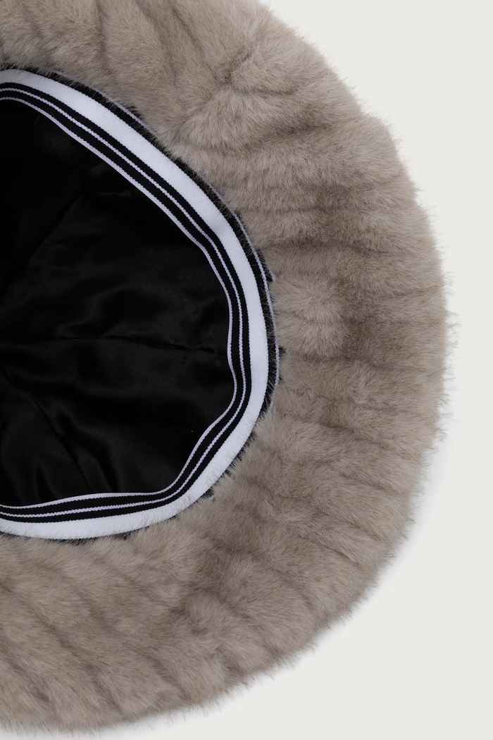 Kapelusz damski FAUX FUR CASUAL Kangol K4190ST.GD019 szary