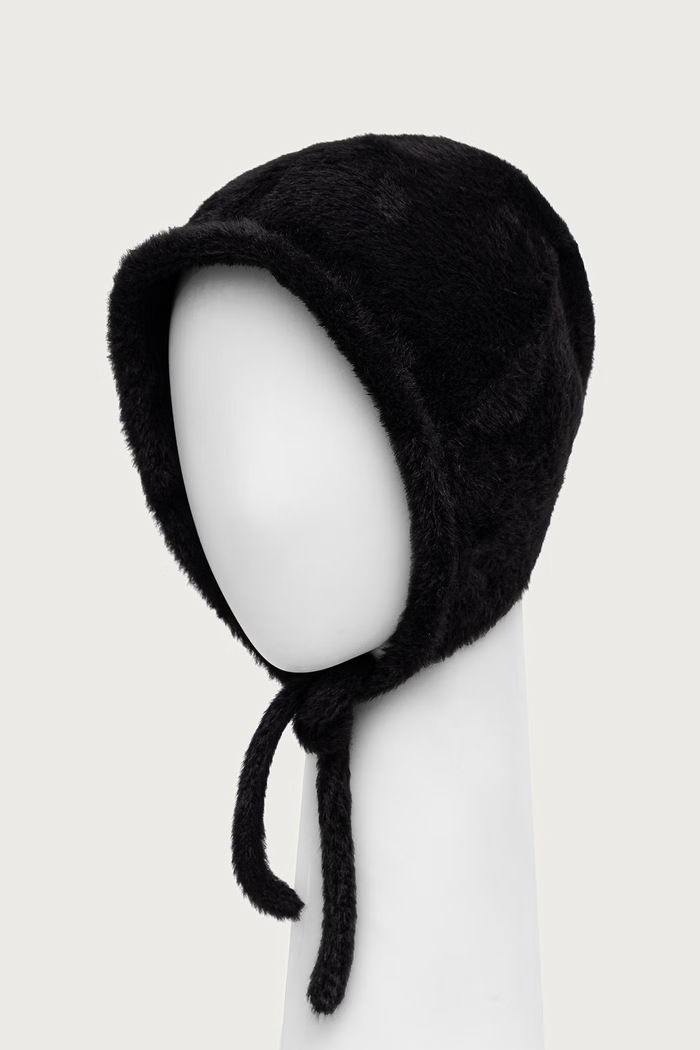 Akcesoria Kangol Czapka uszatka damska FAUX FUR KNIT BONNET K3792.BK001 czarny