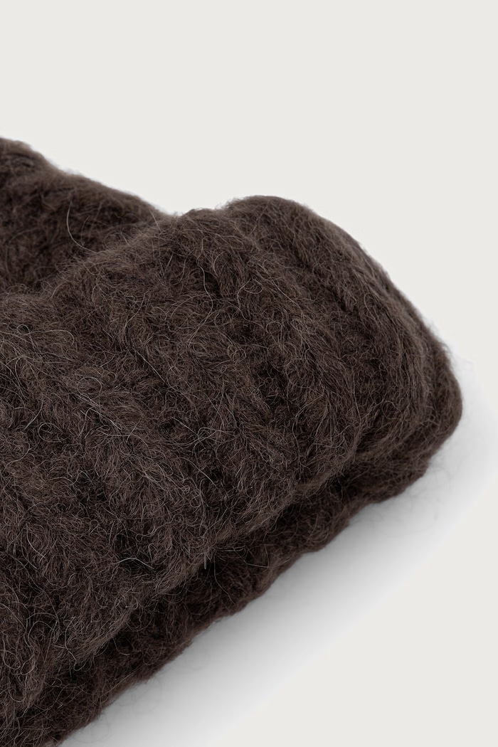 GANNI Beanie XXL czapka damska z wełną B3020308 brązowy AW26