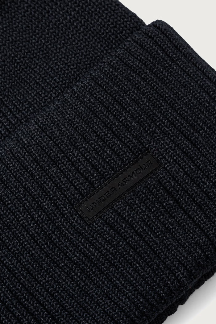 Under Armour Czapka beanie damska 6014426 czarny AW26