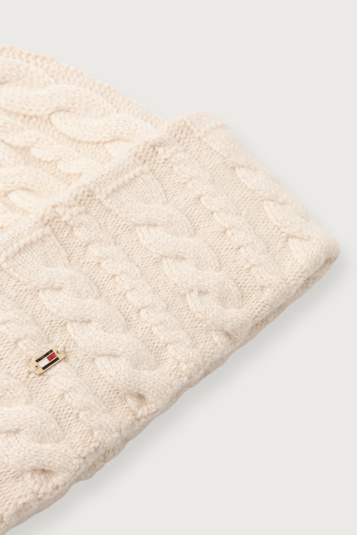 Dodaci Tommy Hilfiger Beanie kapa ženska s vunom AW0AW19111 bež