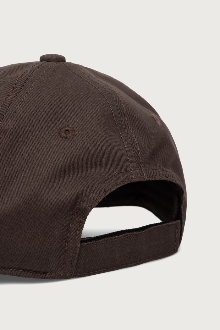Dodaci Armani Exchange kapa sa šiltom za žene pamučna XW003049.AF15502 smeđa