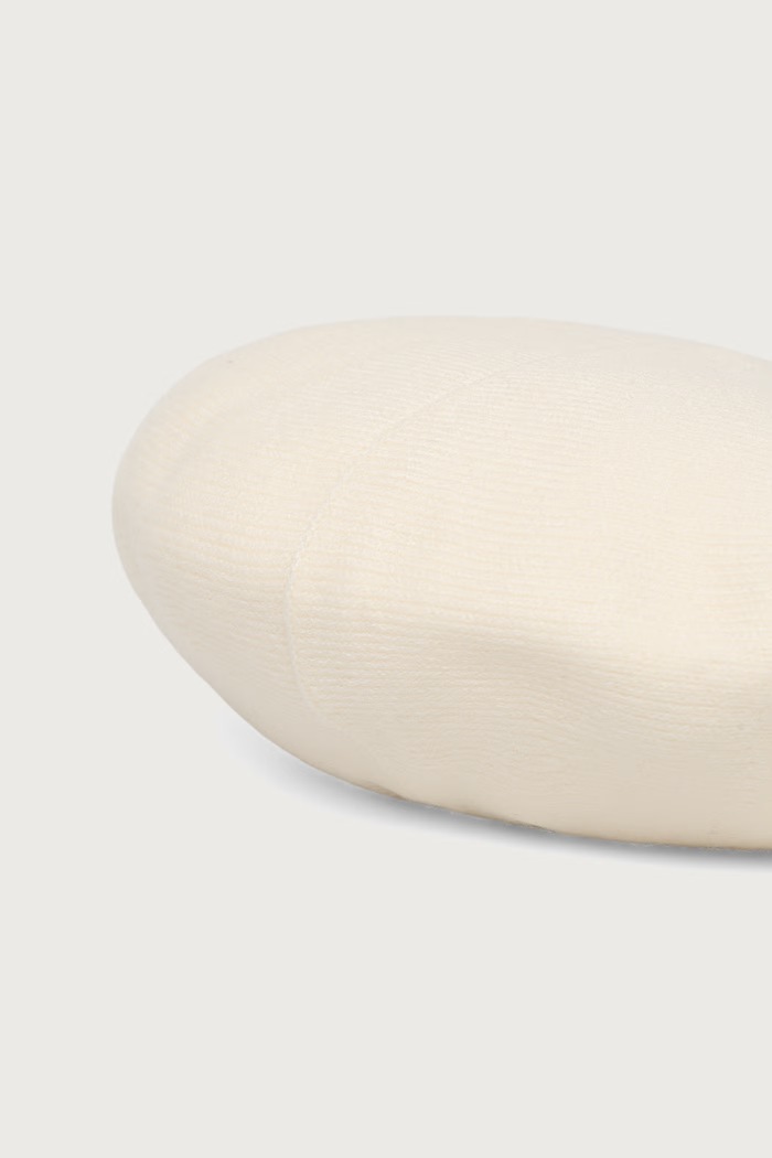 Akcesoria United Colors of Benetton Beret damski z wiskozy 6JNEVA00J beżowy