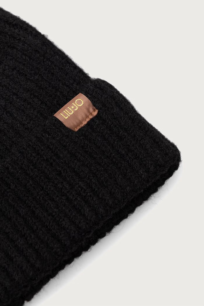 Liu Jo Czapka beanie damska 2F6080.MA29S czarny AW26