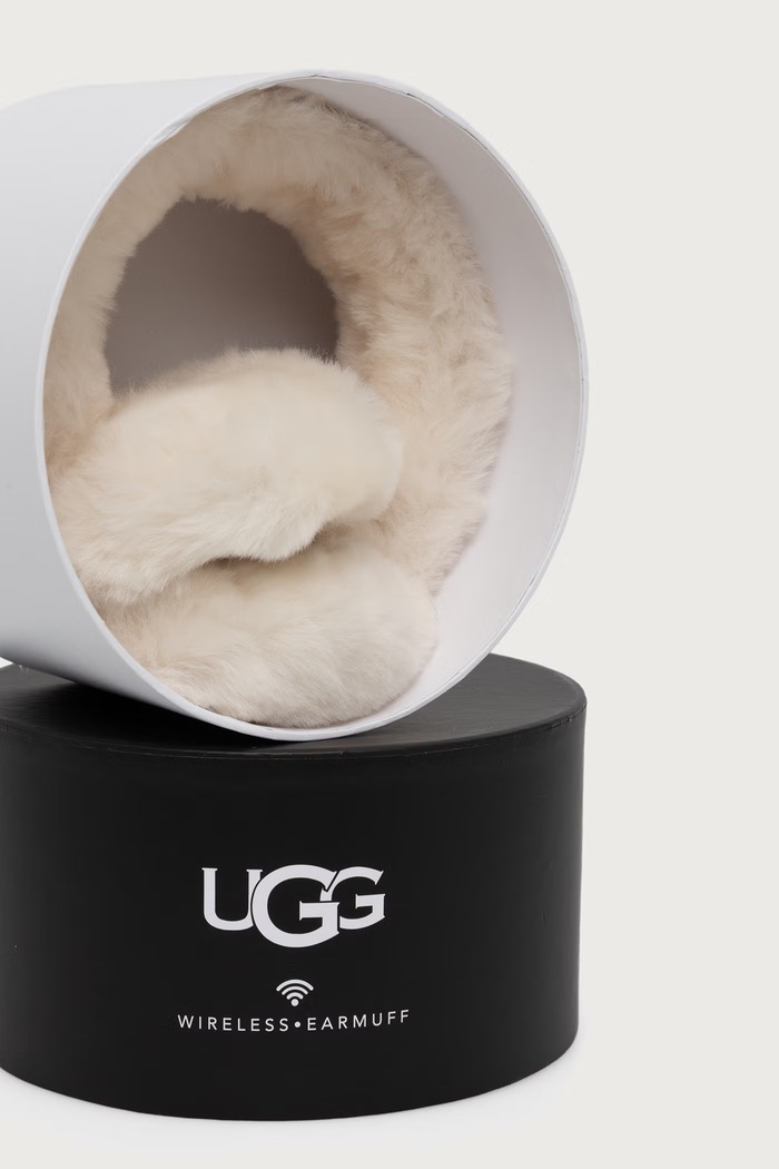 Nauszniki damskie wełniane UGG 103267. beżowy