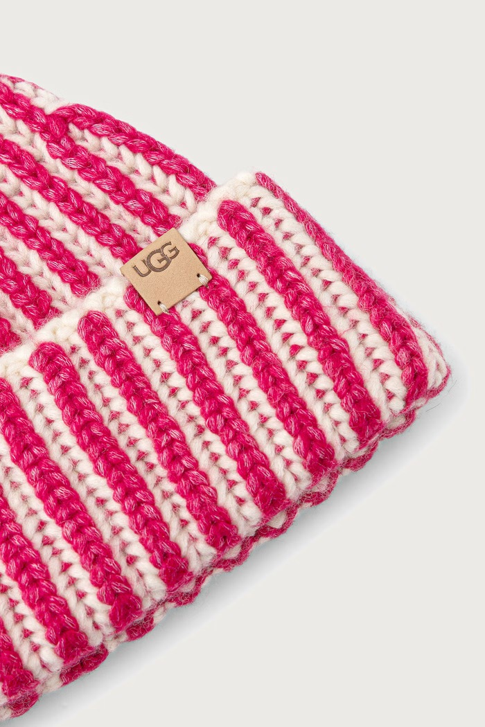 Akcesoria UGG Czapka beanie damska z dodatkiem wełny 105725 różowy