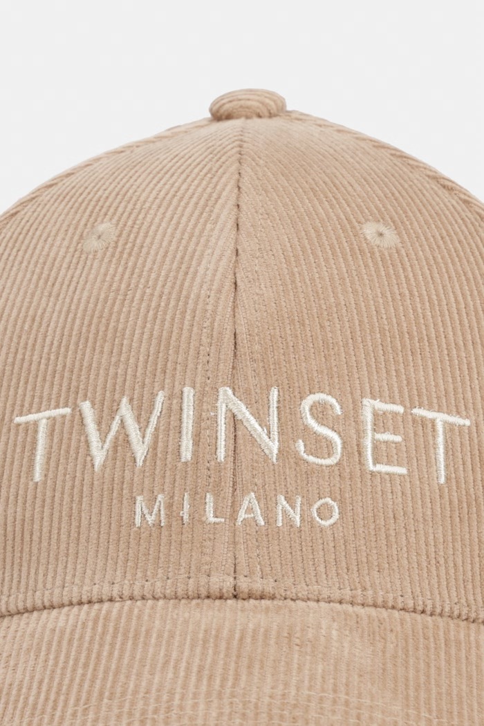 Twinset berretto con visiera da donna in velluto a coste 262TA4120 marrone AW26