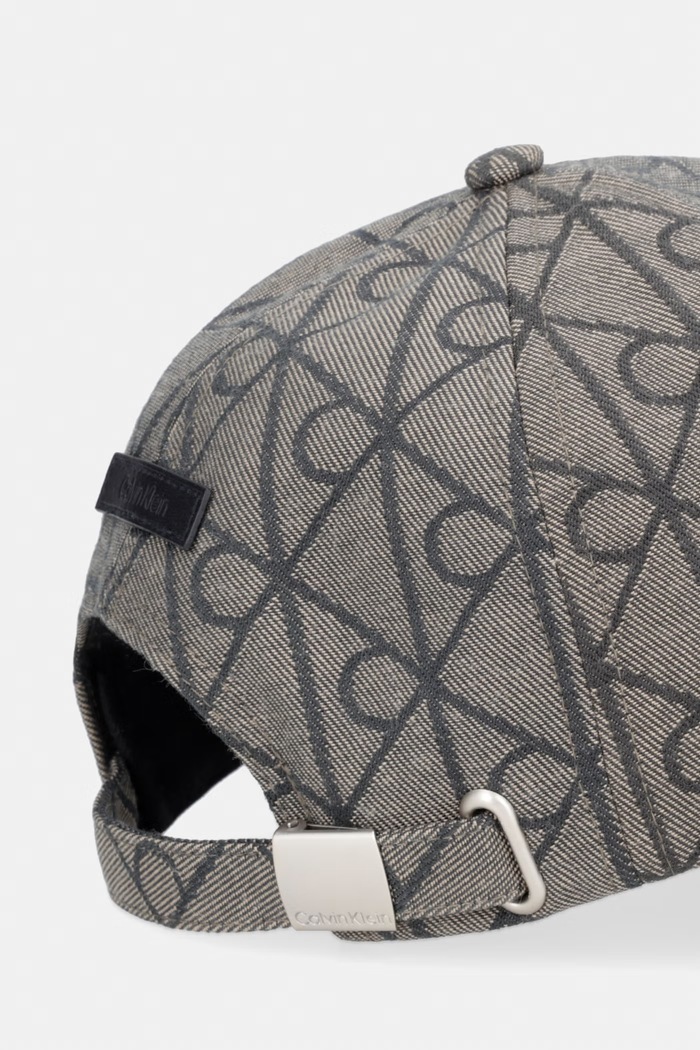Kiegészítők Calvin Klein női siltes sapka LV04F5082G barna