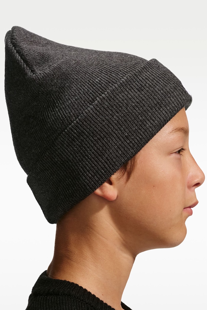 Czapka beanie dziecięca Nike Peak Nike HF5498 czarny