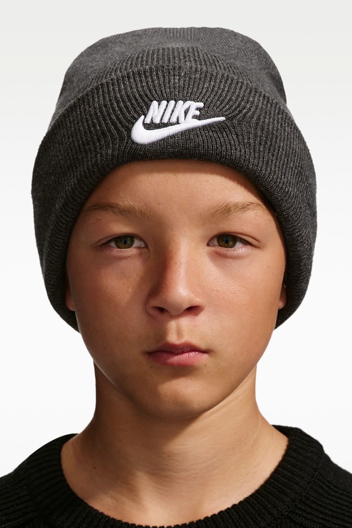 Czapka beanie dziecięca Nike Peak Nike czarny HF5498