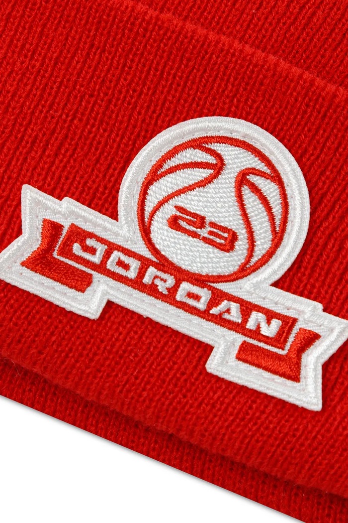 Czapka beanie dziecięca Jordan 9A9362 czerwony