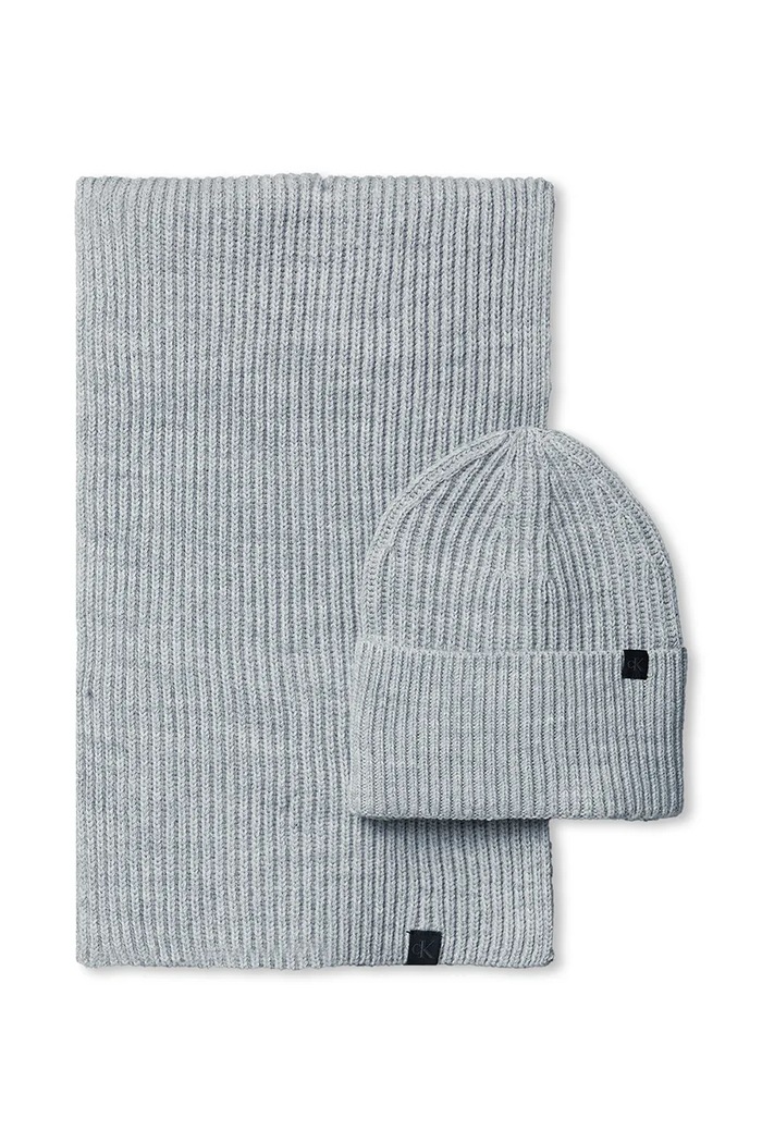 Calvin Klein Jeans komplet dziecięcy IU0IU00638.9BY2 szary AW26