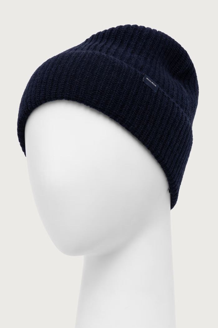Woolrich CFWOAC0331MBUF0659 czapka z wełną męska CFWOAC0331MBUF0659 granatowy AW26