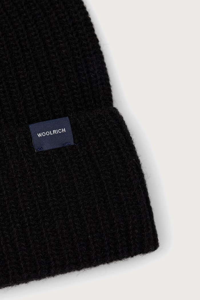 Akcesoria Woolrich CFWOAC0331MBUF0659 czapka męska z wełną CFWOAC0331MBUF0659 czarny