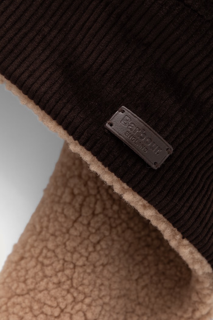 Barbour Czapka uszatka męska bawełniana MHA0980 brązowy AW26