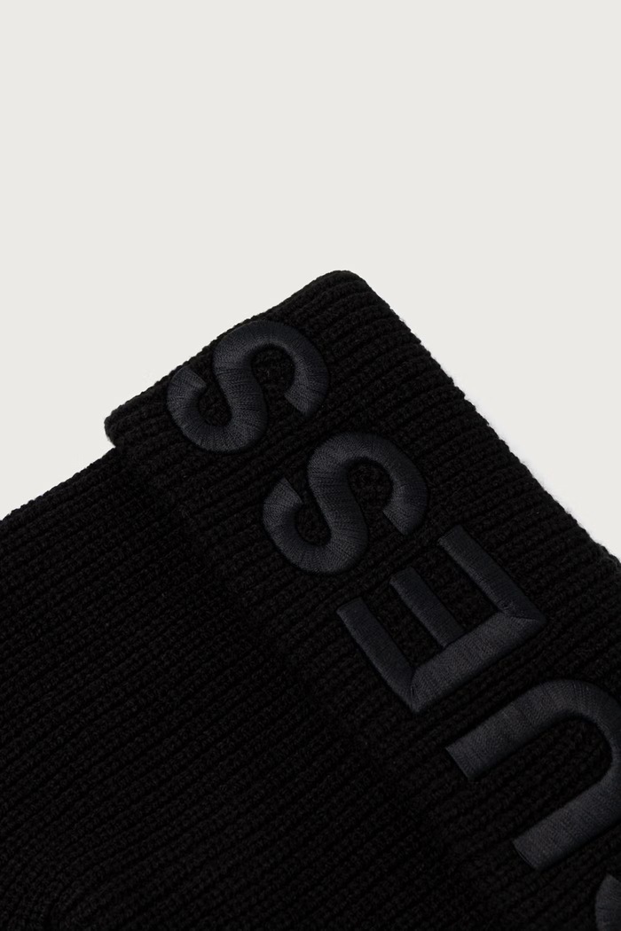 Guess Czapka beanie męska AM9692.POL01 czarny AW26