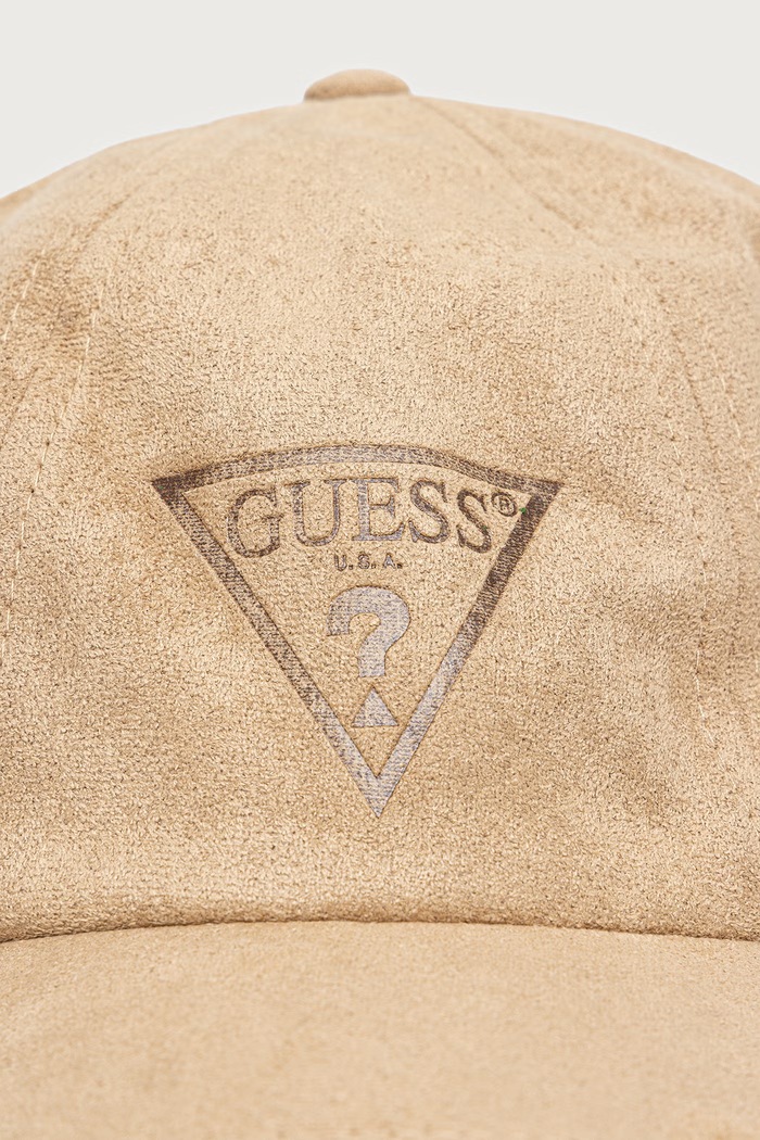Guess Czapka z daszkiem męska BERLIN AM9690.POL01 beżowy AW26