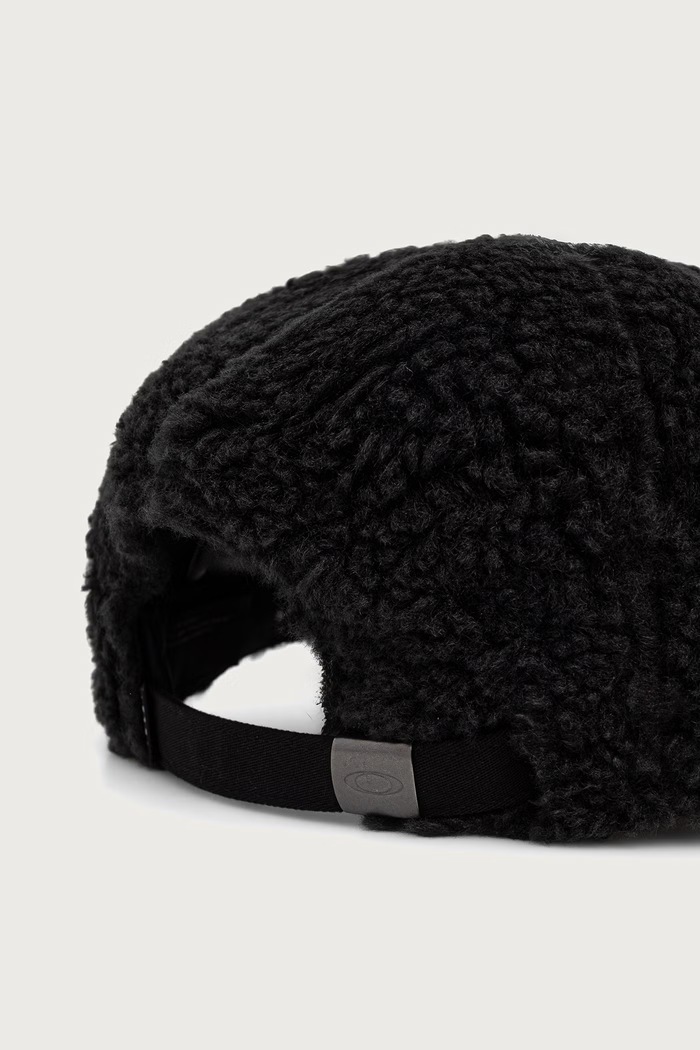 Akcesoria Oakley Czapka bejsbolówka męska polarowa MOUNTAIN FIRE FOS902303 czarny