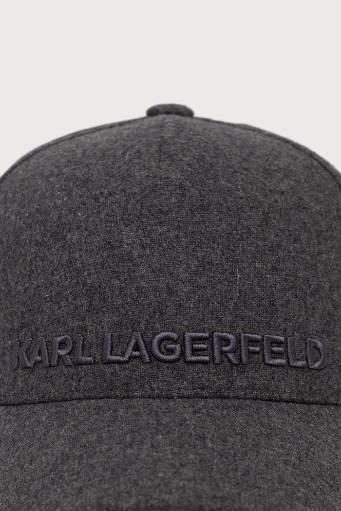 Karl Lagerfeld Kapa sa šiltom za muškarce s vunom 564126.805614 siva AW26