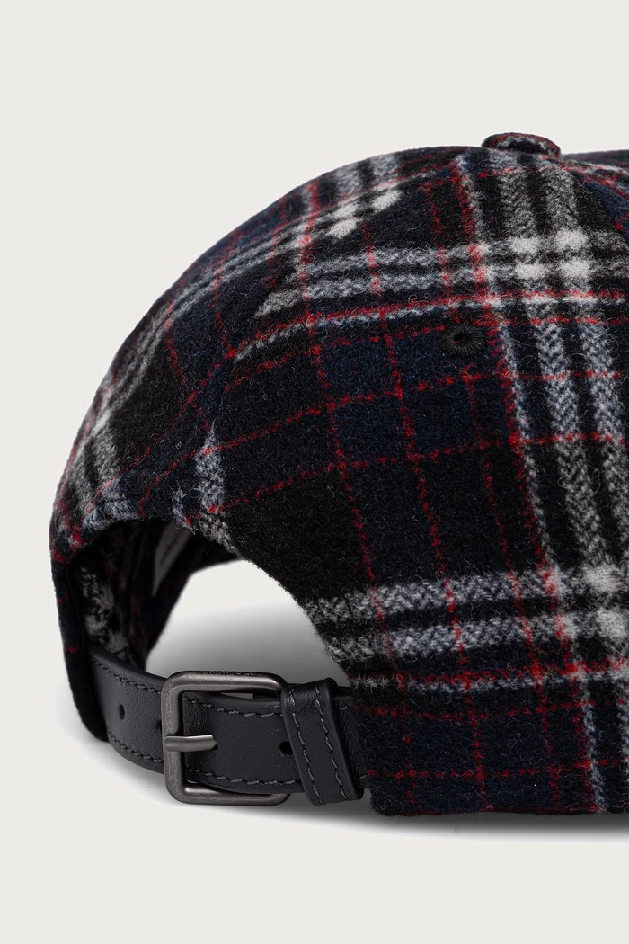 Doplnky Tommy Hilfiger Čiapka so šiltom pánska s vlnou AM0AM14541 čierna