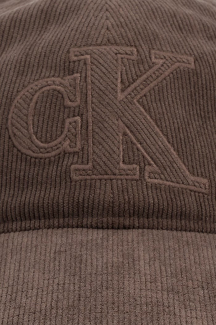 Calvin Klein czapka z daszkiem męska sztruksowa LV04D5127G brązowy AW26