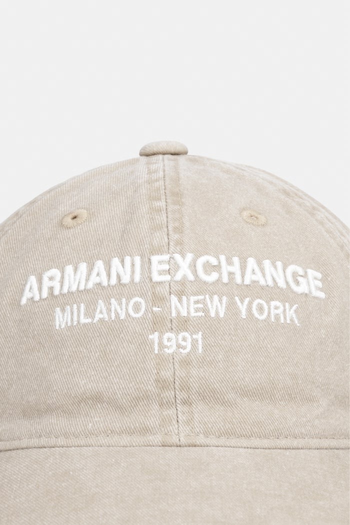 Armani Exchange czapka bejsbolówka męska bawełniana XM003634.AF15502 beżowy AW26