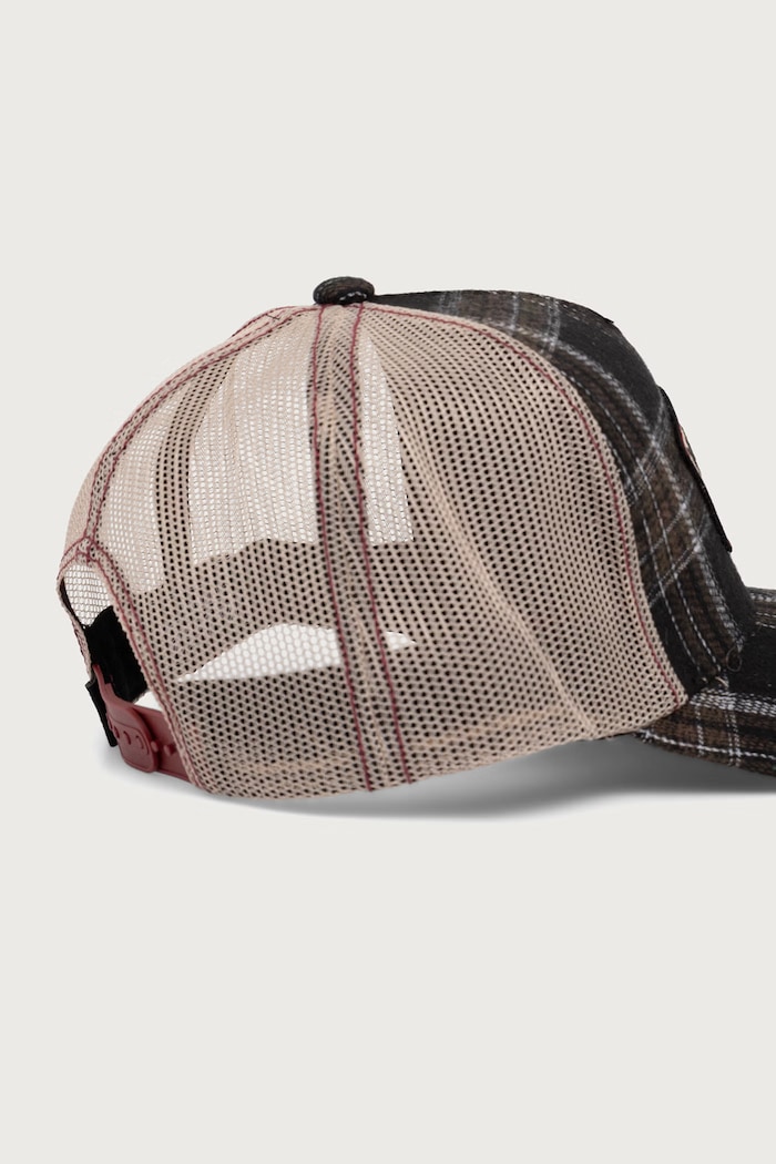 Akcesoria Von Dutch Czapka z daszkiem trucker z bawełną VD.1.CB.CAR.10 brązowy