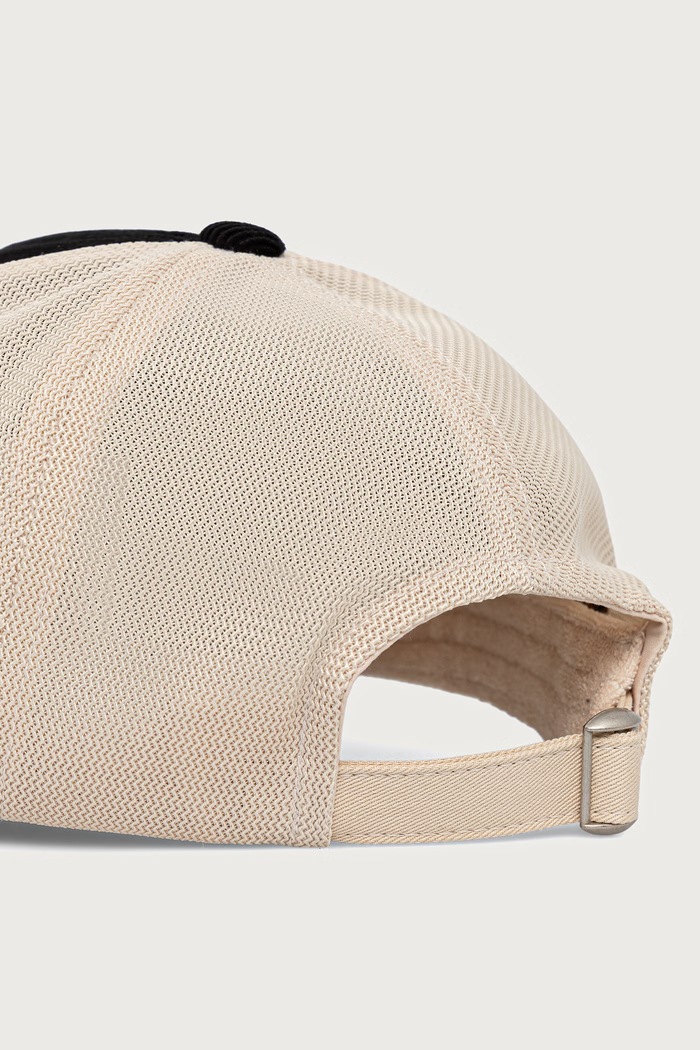 Czapka z daszkiem z bawełną Von Dutch VD.1.CB.LOF.B50 czarny