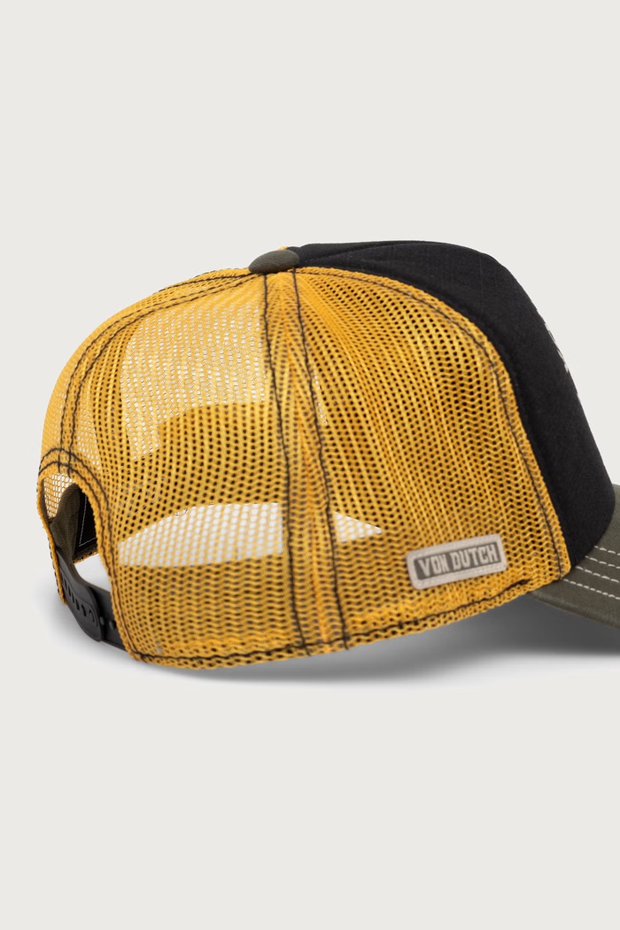Akcesoria Von Dutch Czapka z daszkiem trucker z bawełną VD.1.CT.CREW.35 czarny