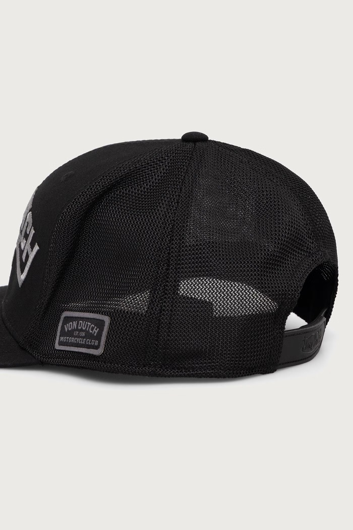 Akcesoria Von Dutch Czapka z daszkiem trucker z bawełną VD.1.CS.CAN.02 czarny